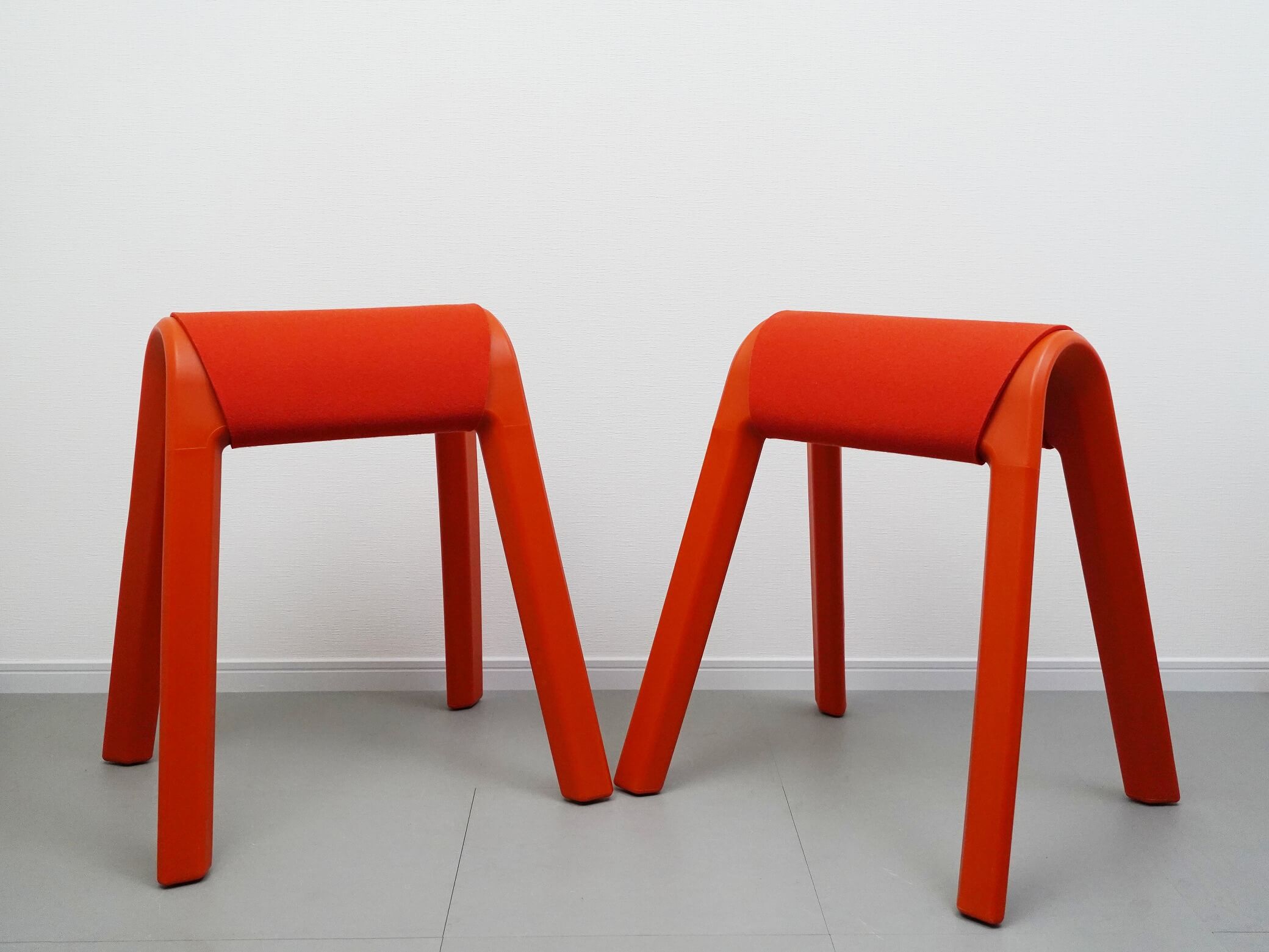 シッツボック スツール ウィルクハーン オレンジレッド 中古 / 204