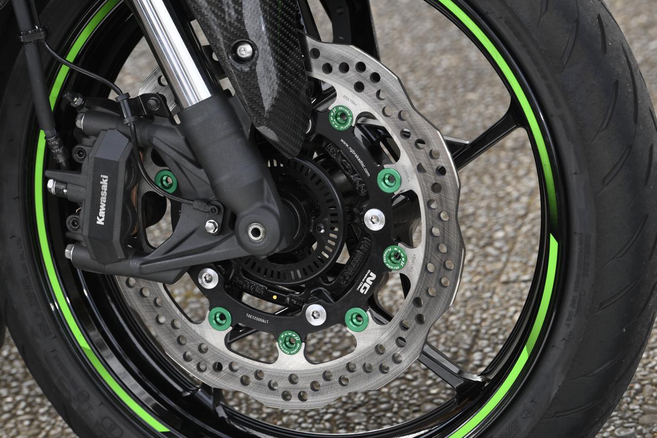 カワサキ Ninja ZX-25Rを＋6馬力】サブコンチューン「ラピッドバイク