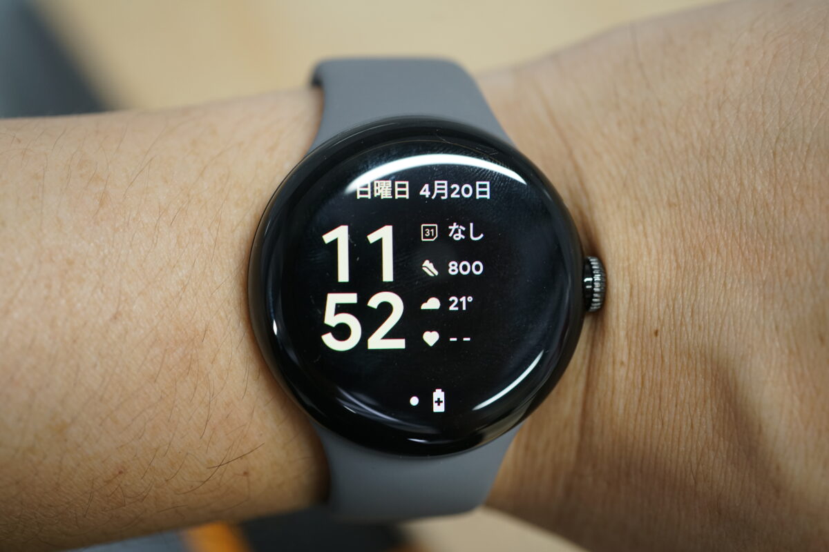 ツーリングのために初代Google Pixel Watchを2025年に購入【レビュー