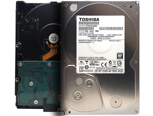 TOSHIBA DT01ACA200 2TB 7200RPM 64MB Cache SATA 6.0Gb/s 3.5