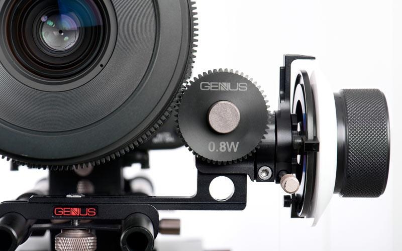G-BFOCDEL Genus Bravo Deluxe Follow Focus with 0.8 Pitch Gear