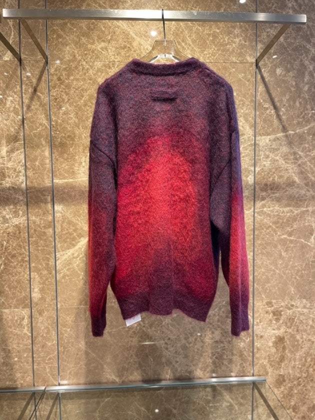 グラデーションの虜｜ビームス 六本木ヒルズ｜BEAMS