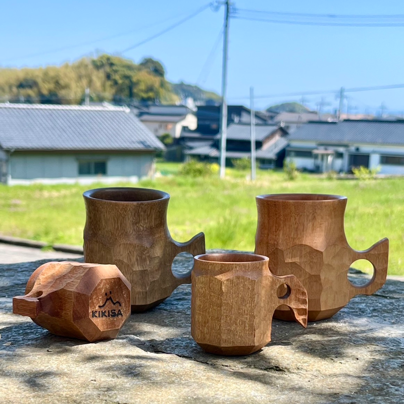 木工作家・アキヒロジンの個展『WE ARE FAMILY』を「ビームス ジャパン