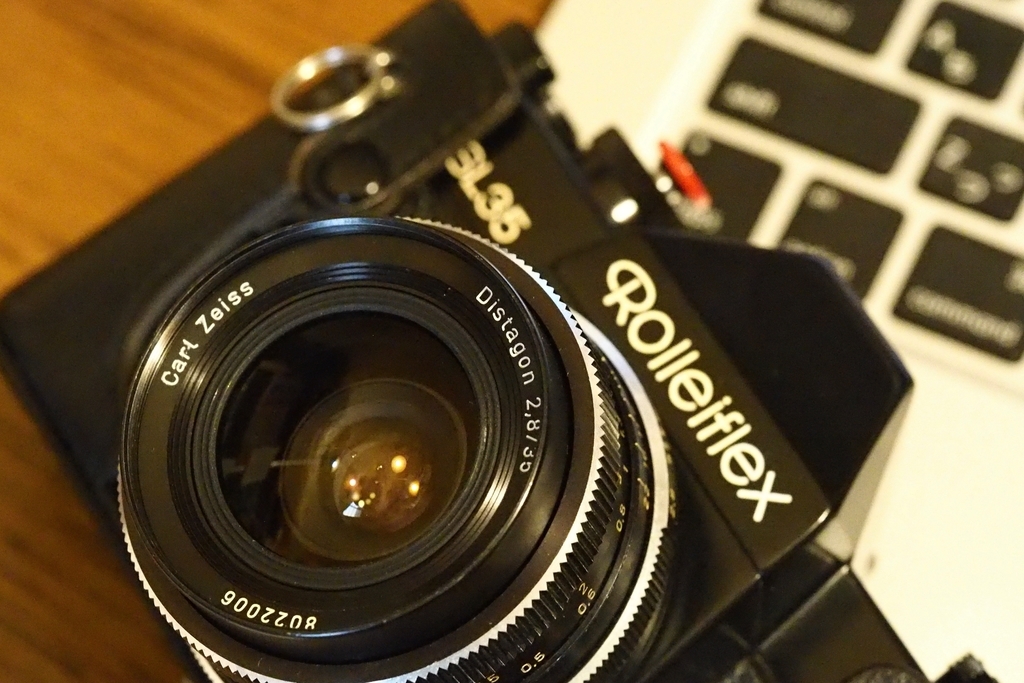 Rolleiflex SL35 Black w/Carl Zeiss Distagon 2.8/35 三葉堂写真機店