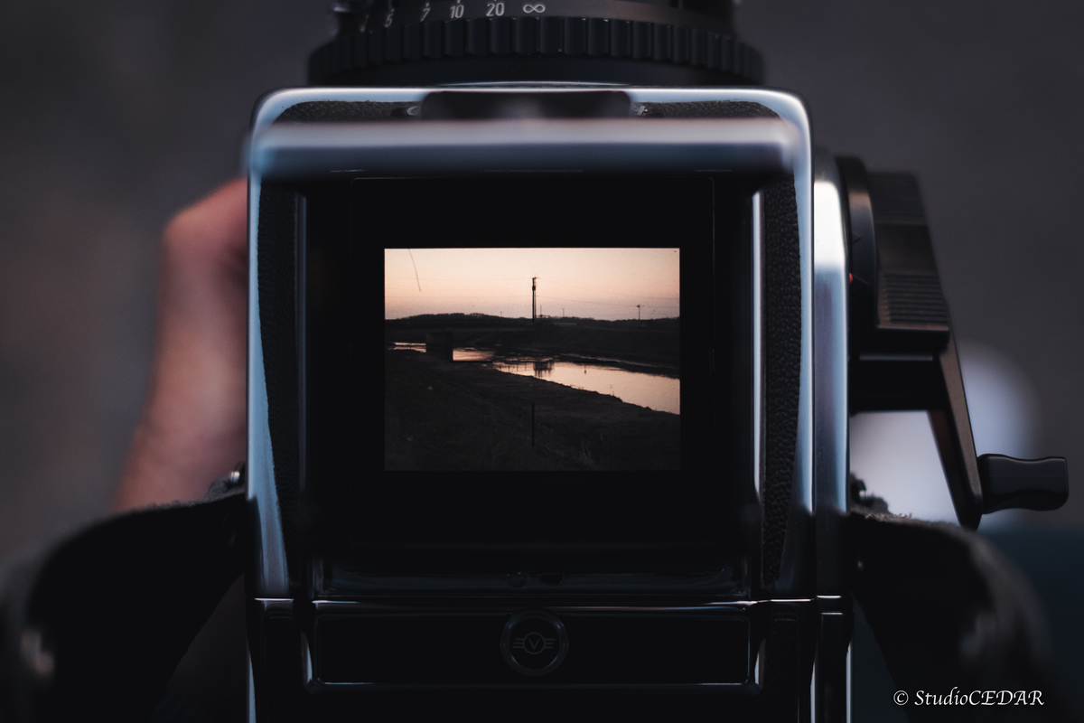 ウエストレベルファインダーのすすめ【ハッセルブラッド500CM】 - 『す