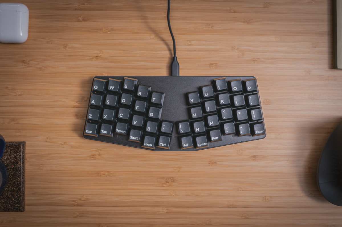 Keyboardio The Atreus｜歴史あるエルゴノミクスキーボードの