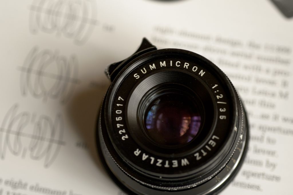 Summicron 35mm f2 8枚玉 イエロースケール ブラックがやってきた