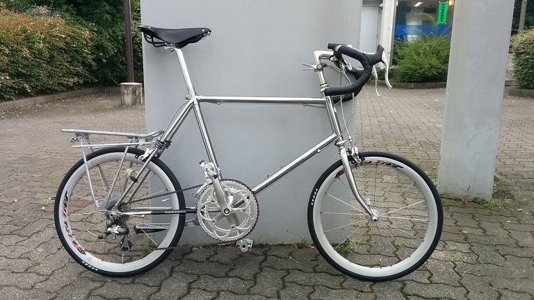 ビリオンリオネル パンク修理 - 還暦無職おやじの一般的な日常