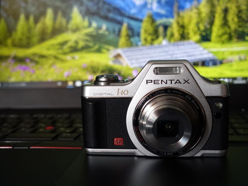 PENTAX Optio I-10 - kiricub