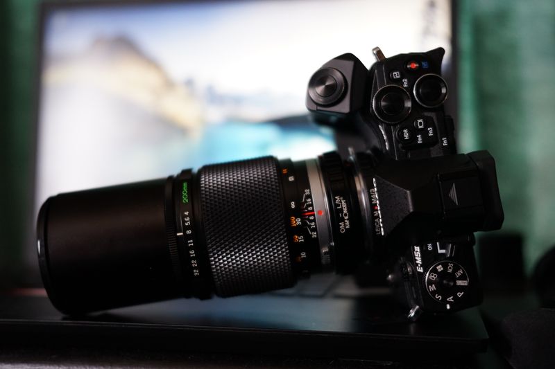 ZUIKO MC AUTO-T 200mm F4 - kiricub