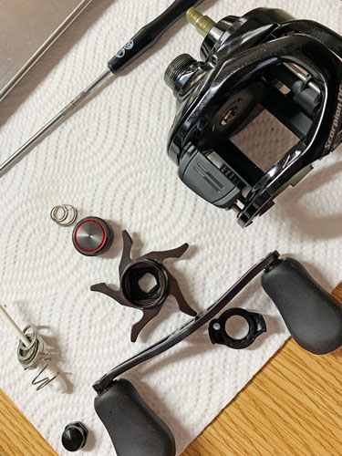 釣り具メンテナンス 17 スコーピオン DC - 基本は鯰とナマズ釣り