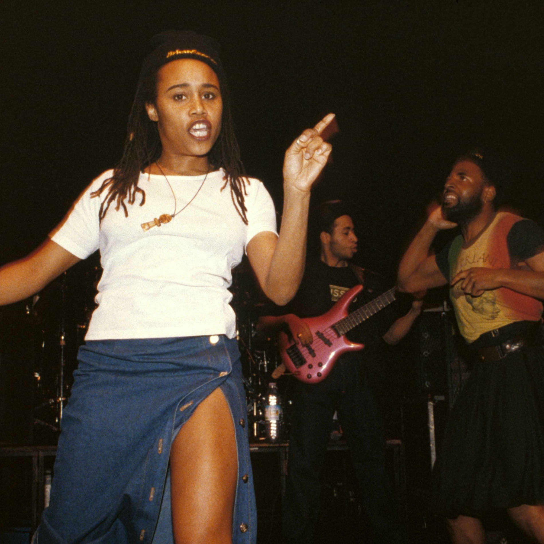 アーバン・スピーシーズ: アルバム、曲、コンサート | Deezer