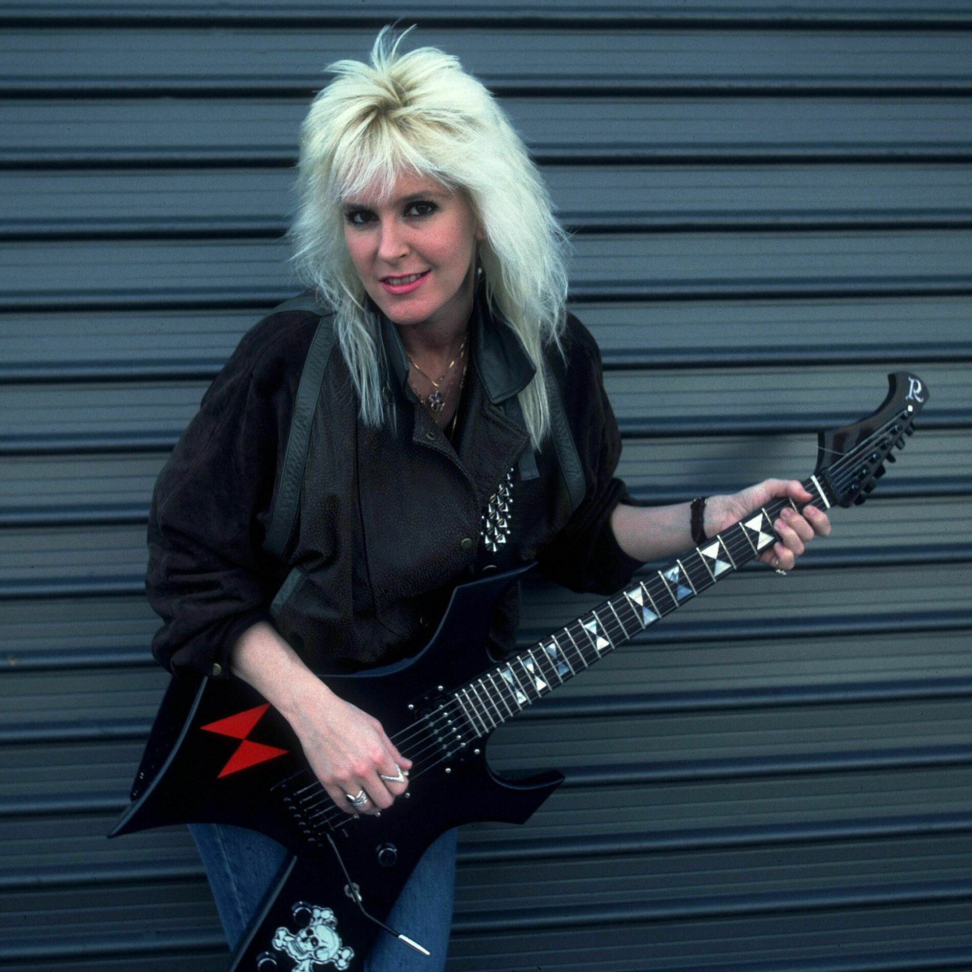 Lita Ford: albums, songs, concerts | Deezer