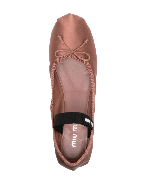 Miu Miu Satin Ballerina Shoes | ブラウン | FARFETCH JP
