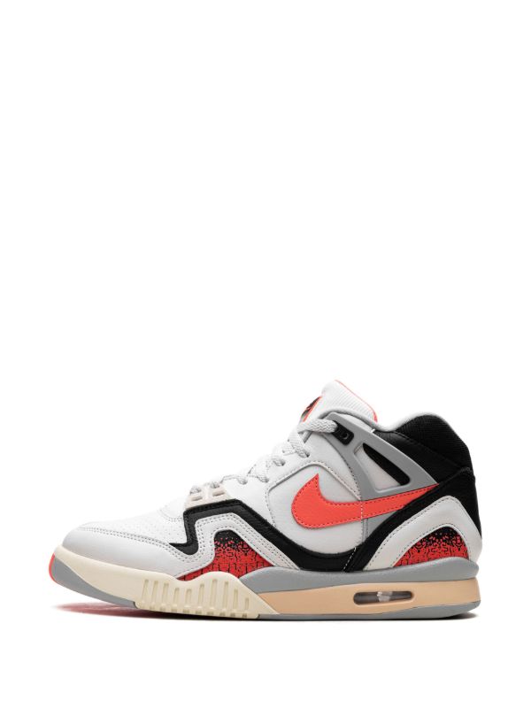 Nike Air Tech Challenge II 