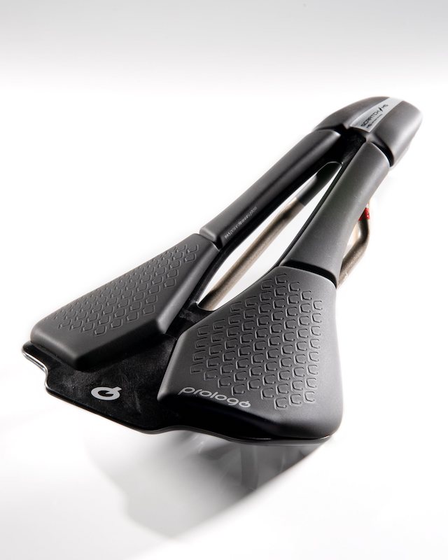 メニーズが「プロロゴ」サドル取り扱い開始｜サイクルスポーツがお届け