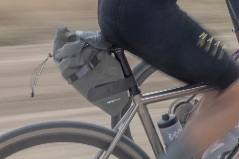 マープ×アピデュラのバイクパッキングアイテムが登場｜サイクル