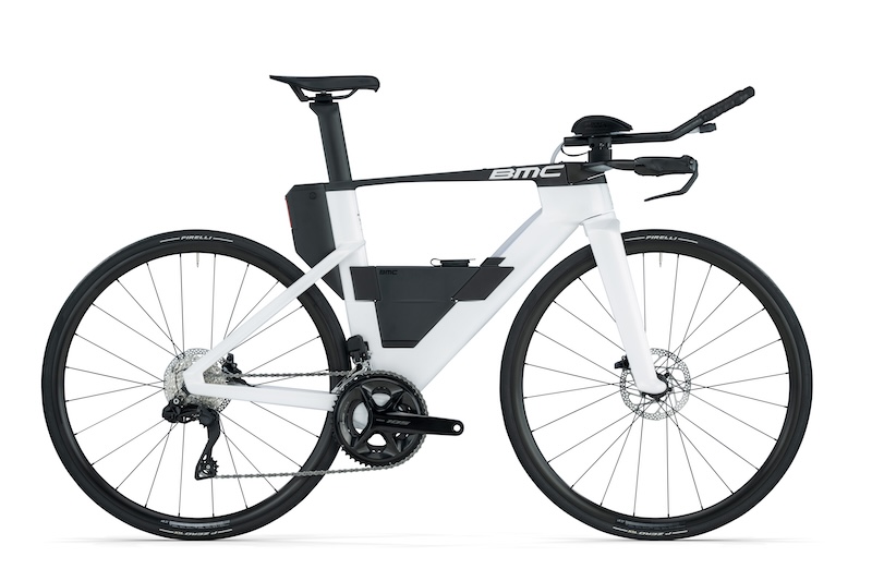 BMC・スピードマシン 01に105 Di2完成車が登場｜サイクルスポーツがお