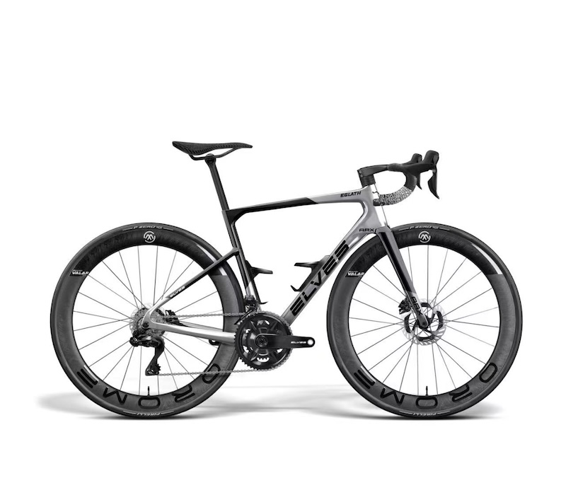 税込10万円台後半のフルカーボンロードバイクがエルヴスから登場