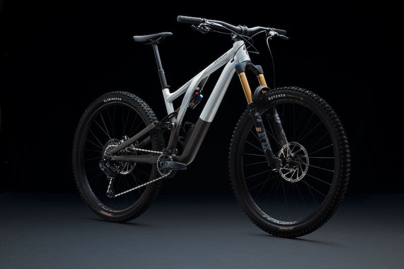 スペシャライズドのトレイルバイク「スタンプジャンパー EVO Alloy