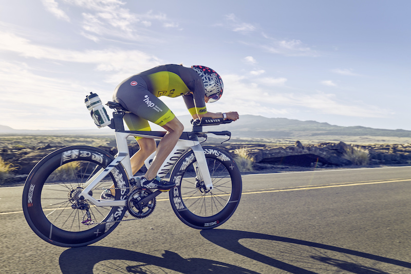 キャニオンのトライアスロンバイク「スピードマックス」2023モデル発売