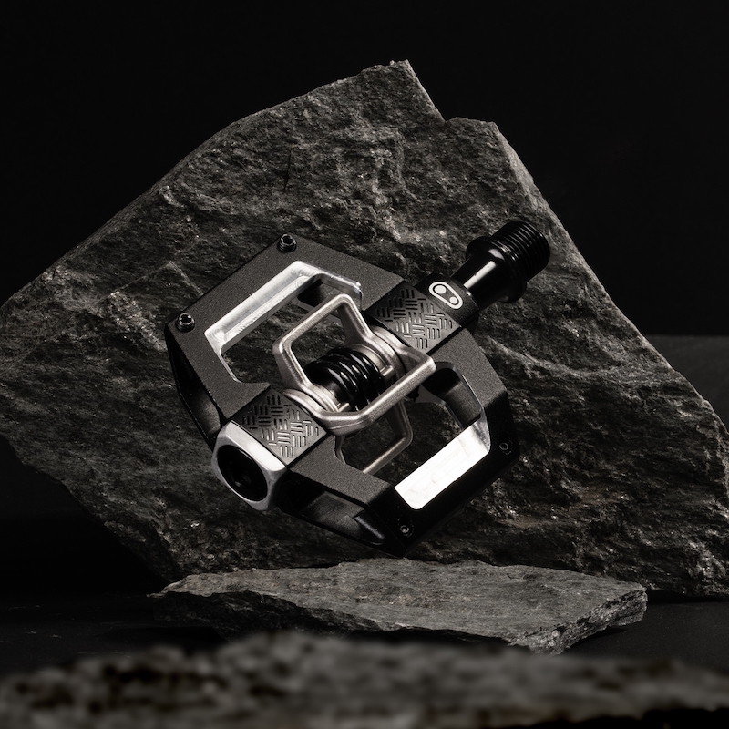 クランクブラザーズからグラベル・トレイル向けビンディングペダル登場