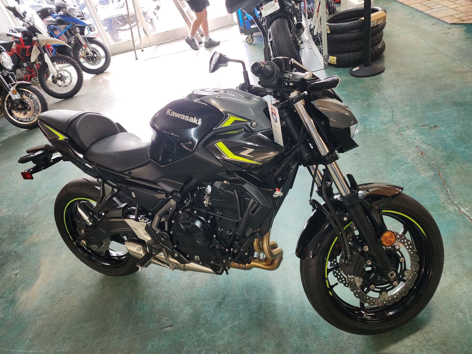 Used 2024 Kawasaki Z 650 For Sale in Louisville, TN - 5036470456