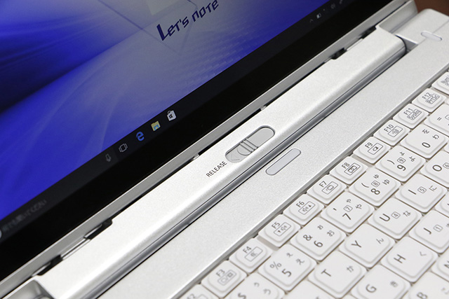 気鋭の新機種「レッツノートXZ6」を戸田覚がインプレッション - 日経