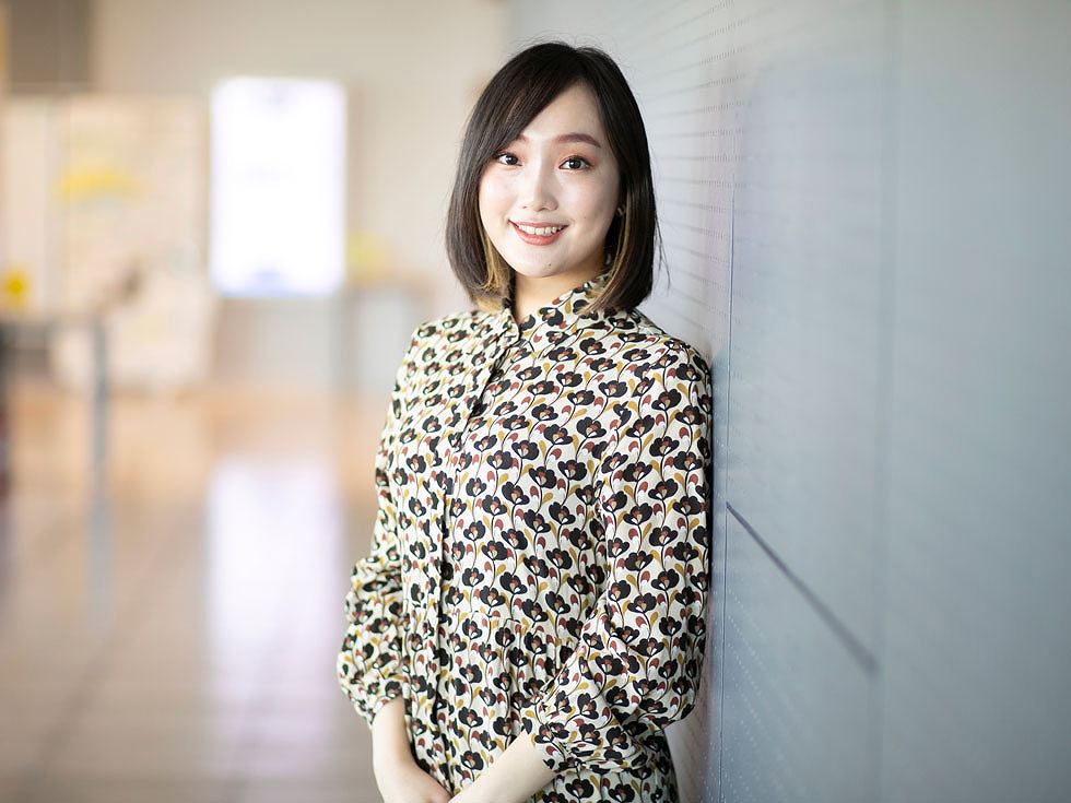 Z世代がシニアの「相棒」に 「人生100年時代」はもう怖くない：日経