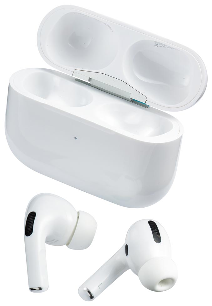 ノイズ軽減と“ながら聴き”の二刀流 完全ワイヤレスの完成形：日経