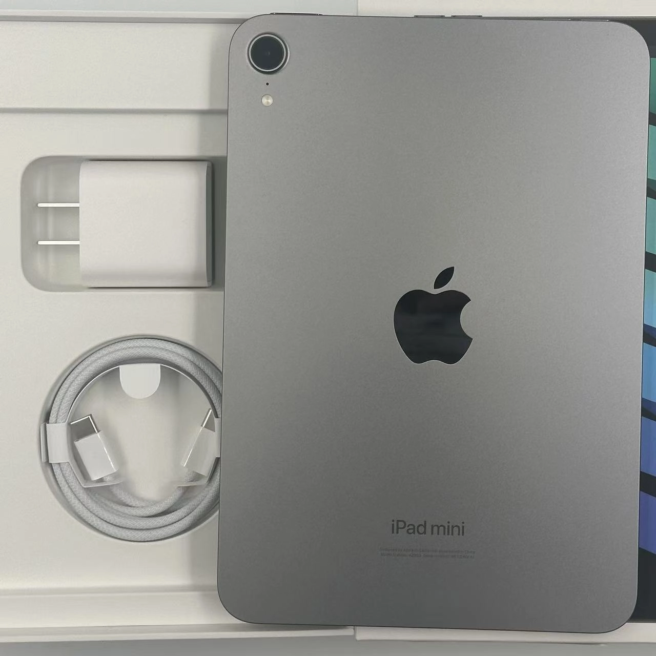 iPad mini7 A17 Pro 商品一覧 | 中古スマホ販売のアメモバマーケット