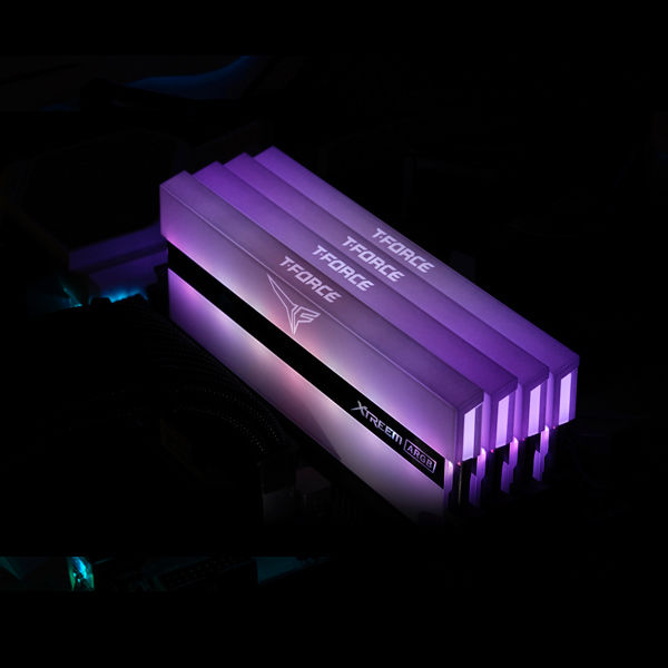 アウトレット】Team 増設メモリ デスクトップ用 DDR4-3600 16GBx2枚