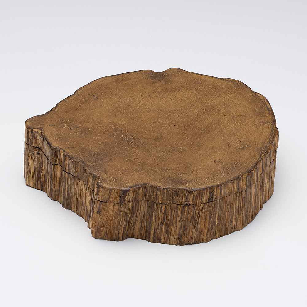 沈香(じんこう) 香合 原木型 特上タニ沈香 86g 桐箱入り | 仏壇・仏具