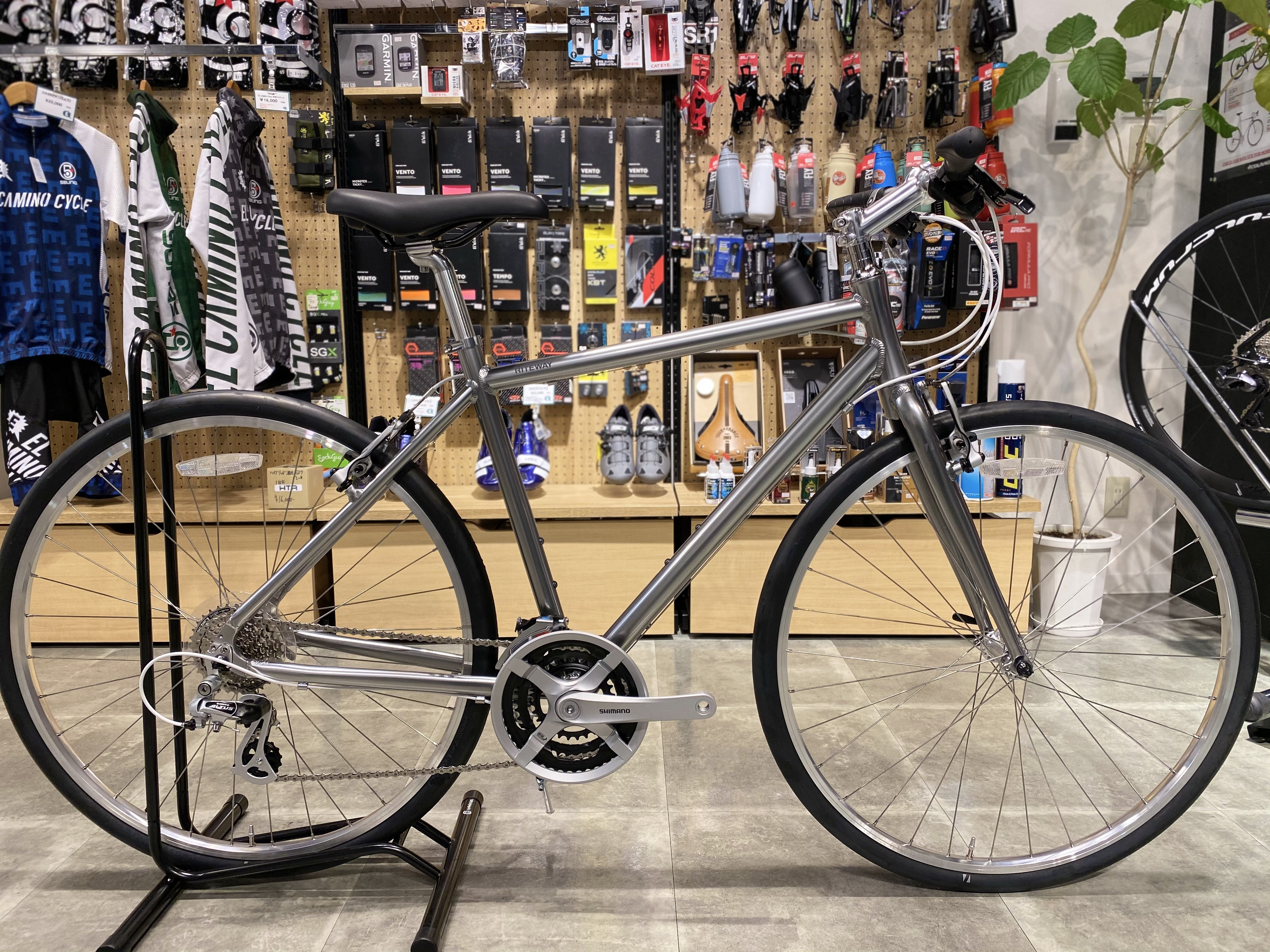 クロスバイク入荷】またも銀輪。Riteway SHEPHERD CITYシルバー入荷