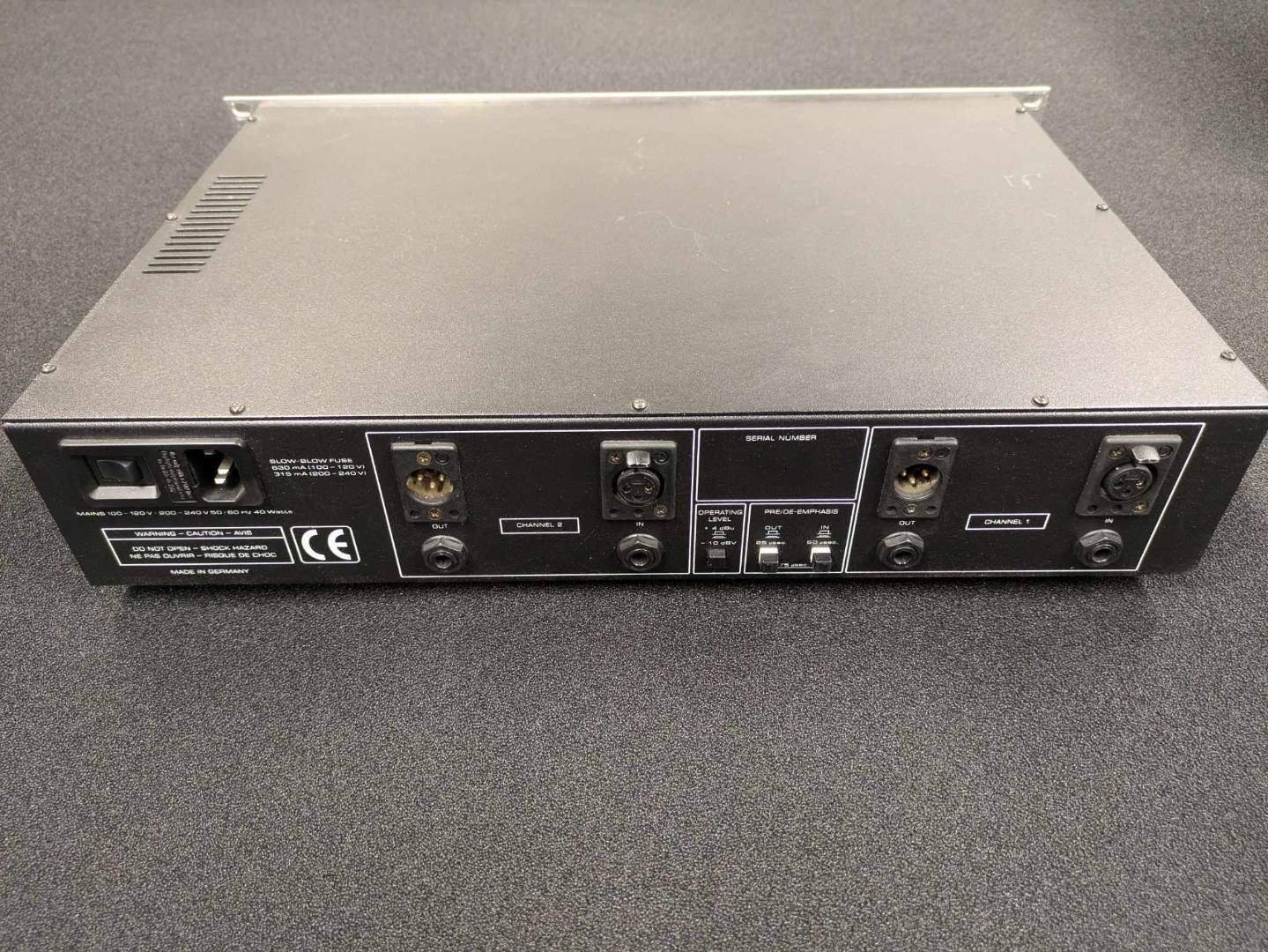 SOLD! Behringer Combinator MDX8000 Analog multiband compressor