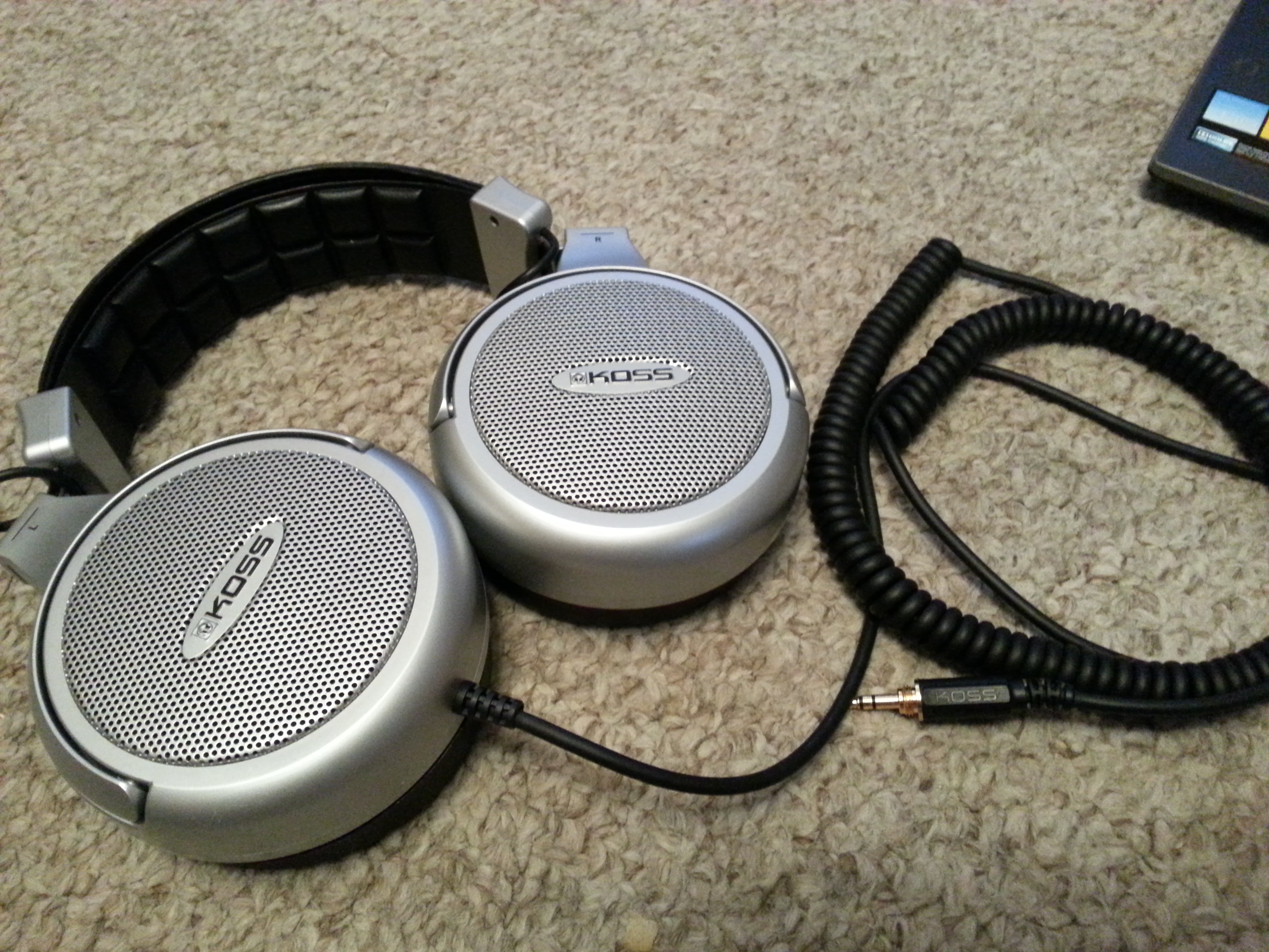 Why do these get no respect? KOSS PRO/4AAAT | Headphone Reviews