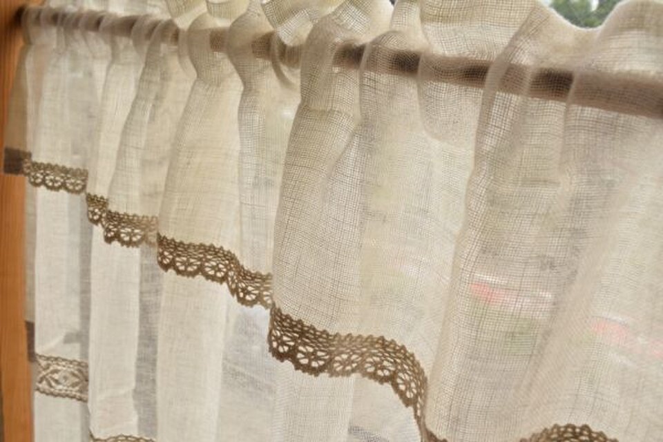 リネンカフェカーテン&細幅レース3種付き | iichi 日々の暮らしを