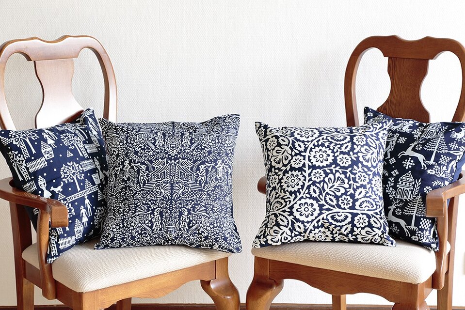 チェコ製 藍染め ファブリック クッションカバー 鹿狩り | iichi 日々