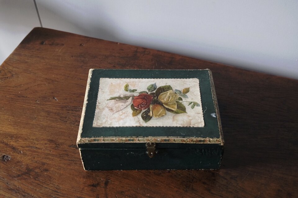 木箱 糸箱 小物入れ 箱 薔薇 ブーケ フランス アンティーク 0501656
