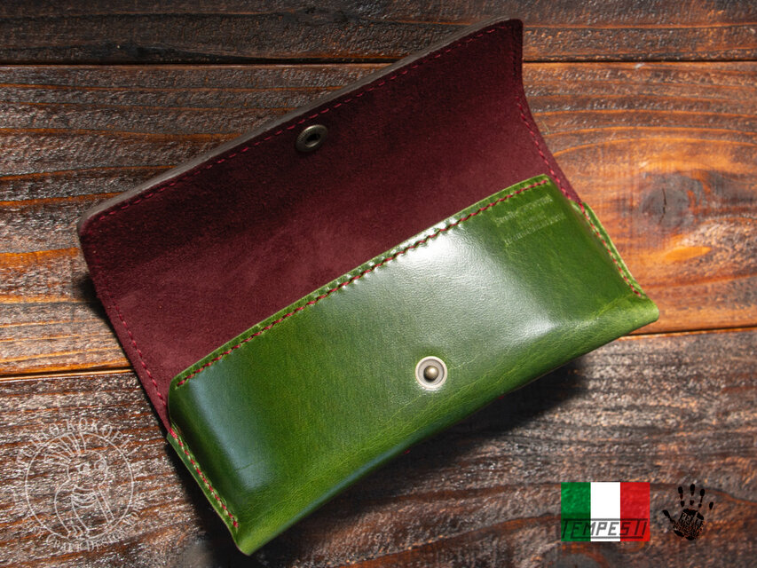 イタリアンレザーメガネケース イビザ グリーンxボルドー | iichi 日々