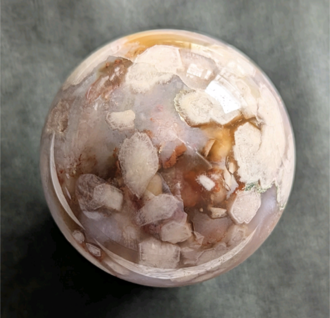 桜瑪瑙（チェリーブロッサムアゲート）《マダガスカル産》のスフィア