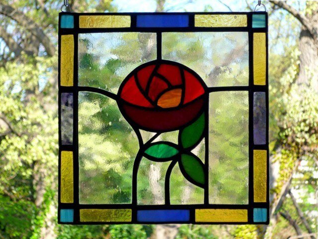 ステンドグラスパネル ローズ Mサイズ | iichi 日々の暮らしを心地よく
