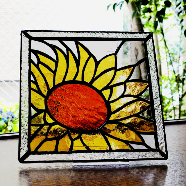 ステンドグラスパネル『ひまわり』 | iichi 日々の暮らしを心地よく