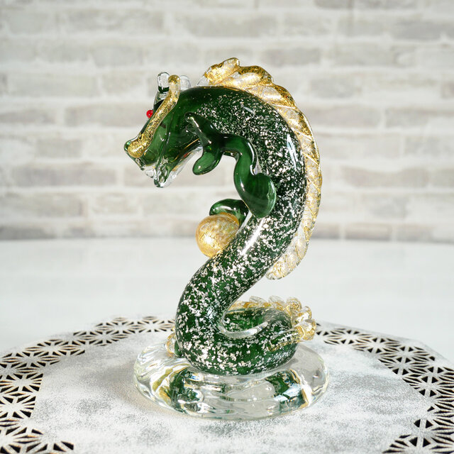 2024【辰年】縁起の良い☆緑龍☆ガラスの置物・干支置物としても守り神