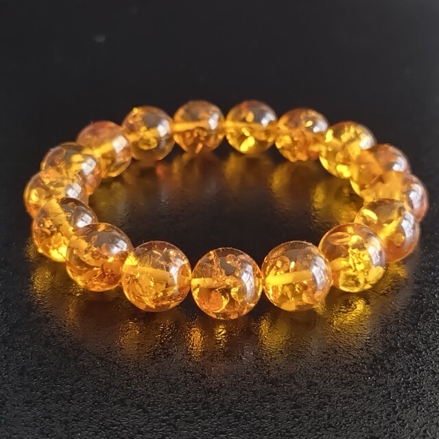 アンバー(琥珀)・12mm【高品質】 ブレスレット | iichi 日々の暮らしを