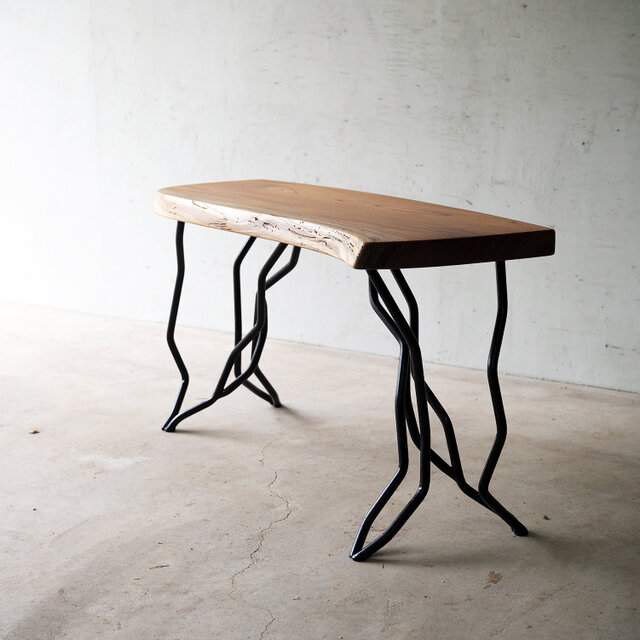 一点モノ ｜ケヤキ 無垢材 の ベンチ ・ エントランススツール ｜有機