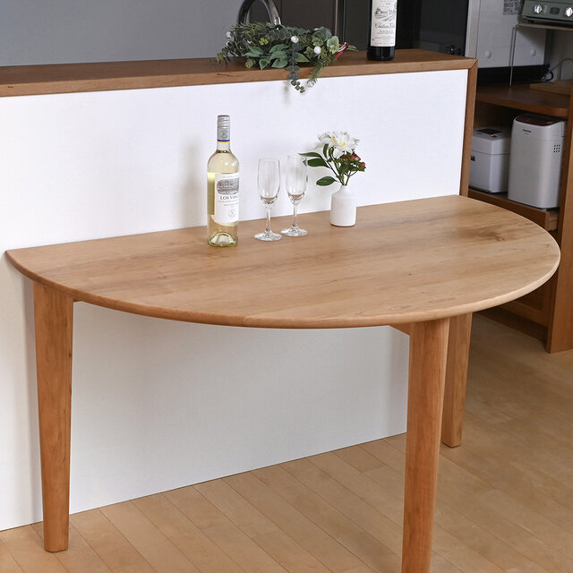 半円のカウンターテーブル | iichi 日々の暮らしを心地よくする