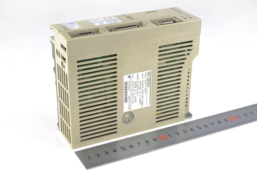 安川電気 ACサーボパック SGDA-02AP | 保守部品.com