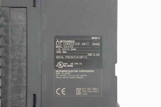 三菱 アナログ-デジタル変換ユニット Q64AD (15年製) | 保守部品.com