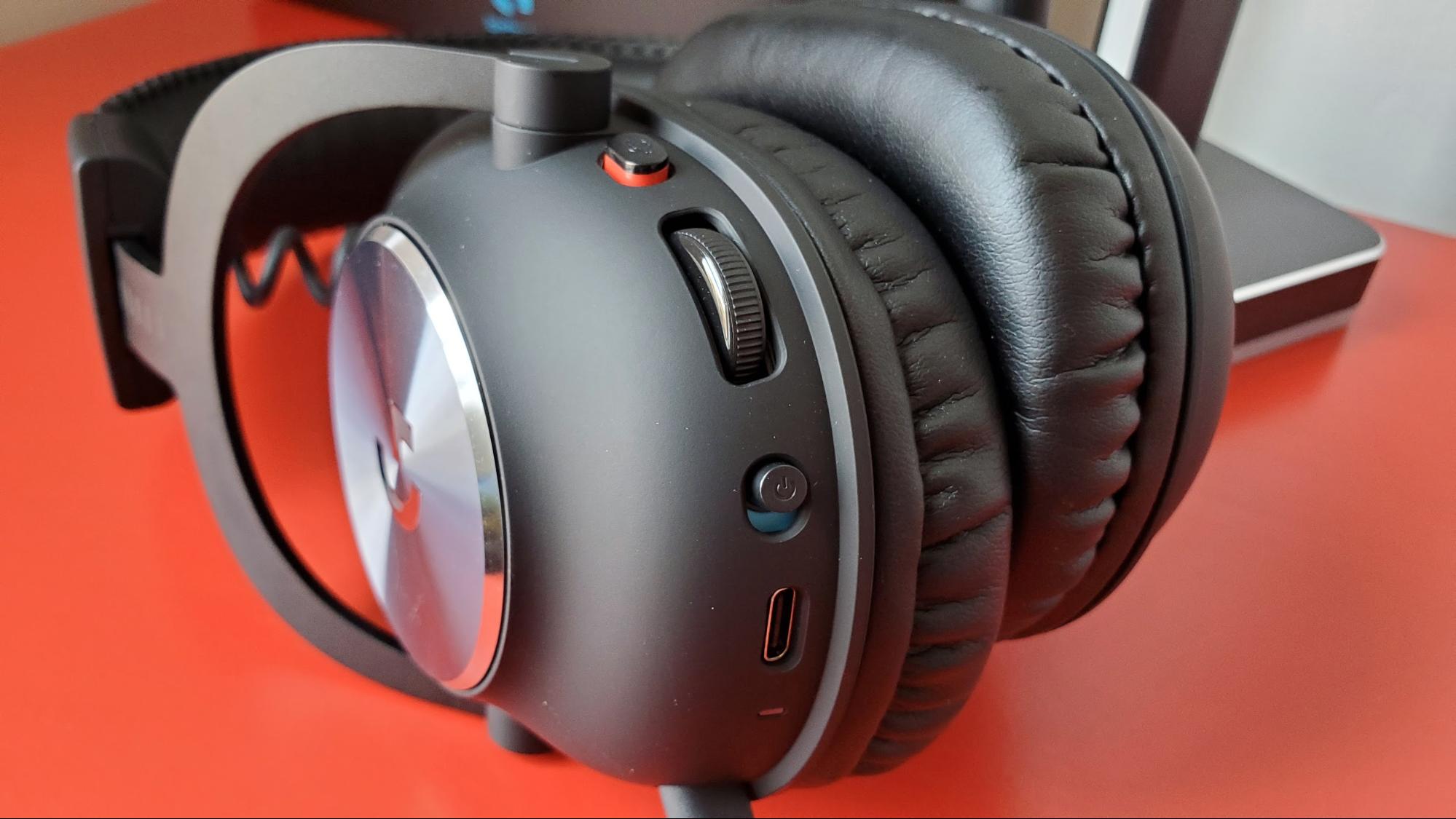 Logitech G Pro X Lightspeed Wireless Gaming Headset Review